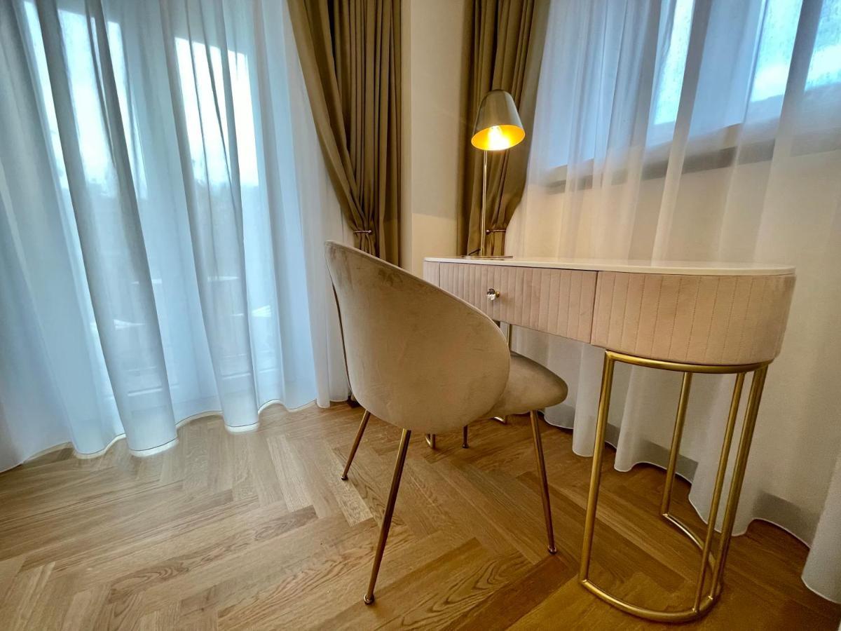 Bellagio Luxury Suites Apartments エクステリア 写真