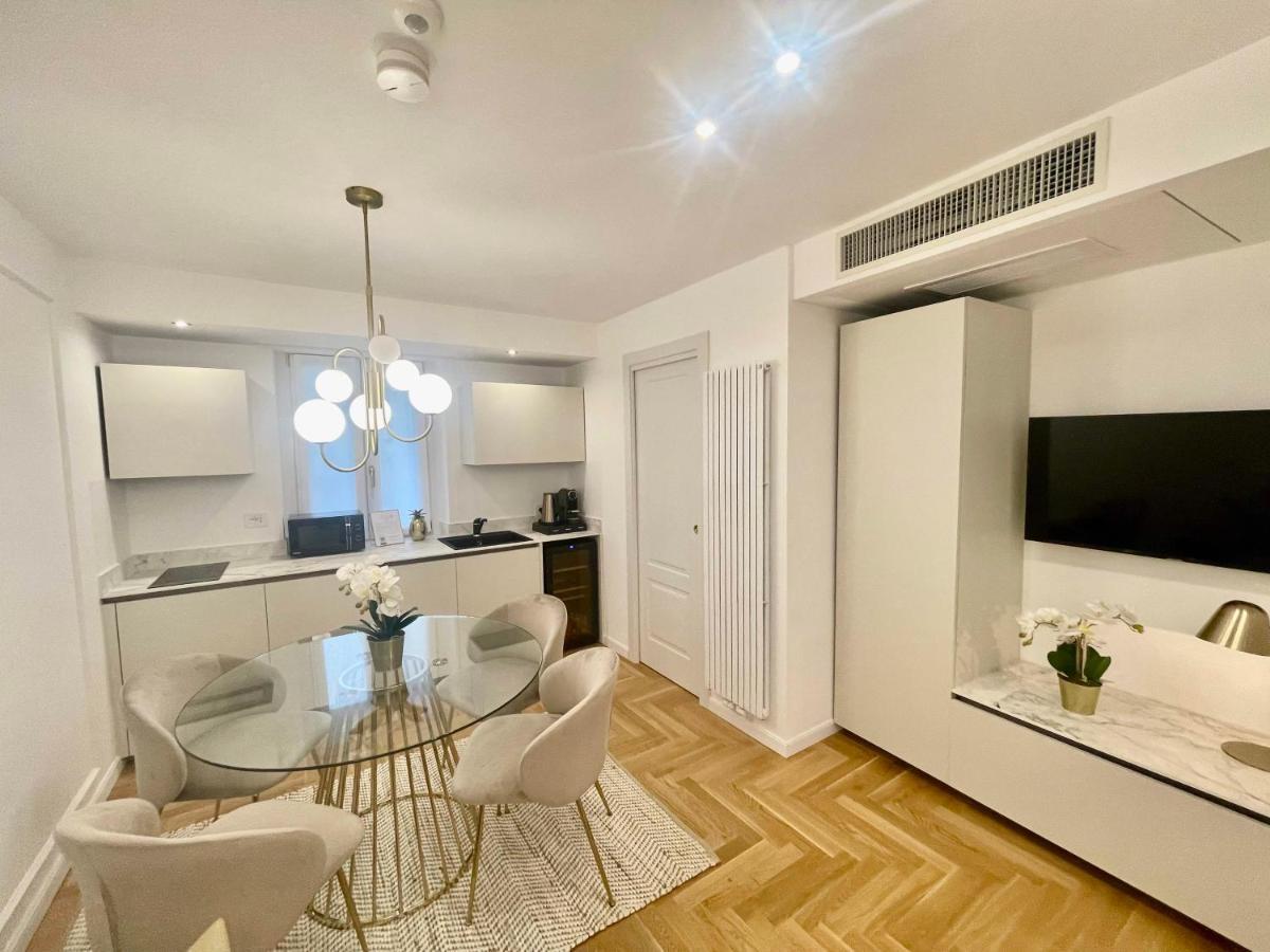 Bellagio Luxury Suites Apartments エクステリア 写真