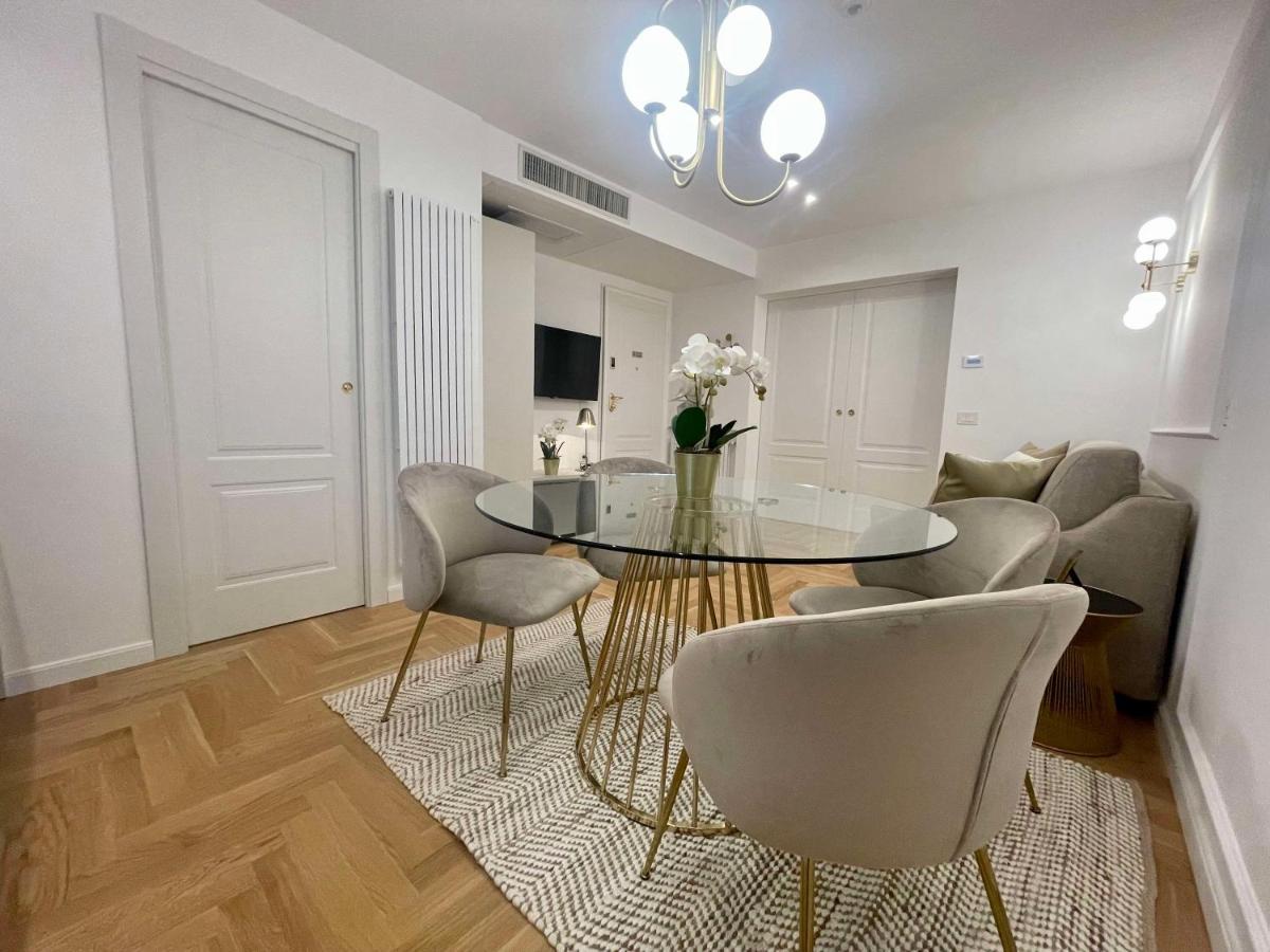Bellagio Luxury Suites Apartments エクステリア 写真