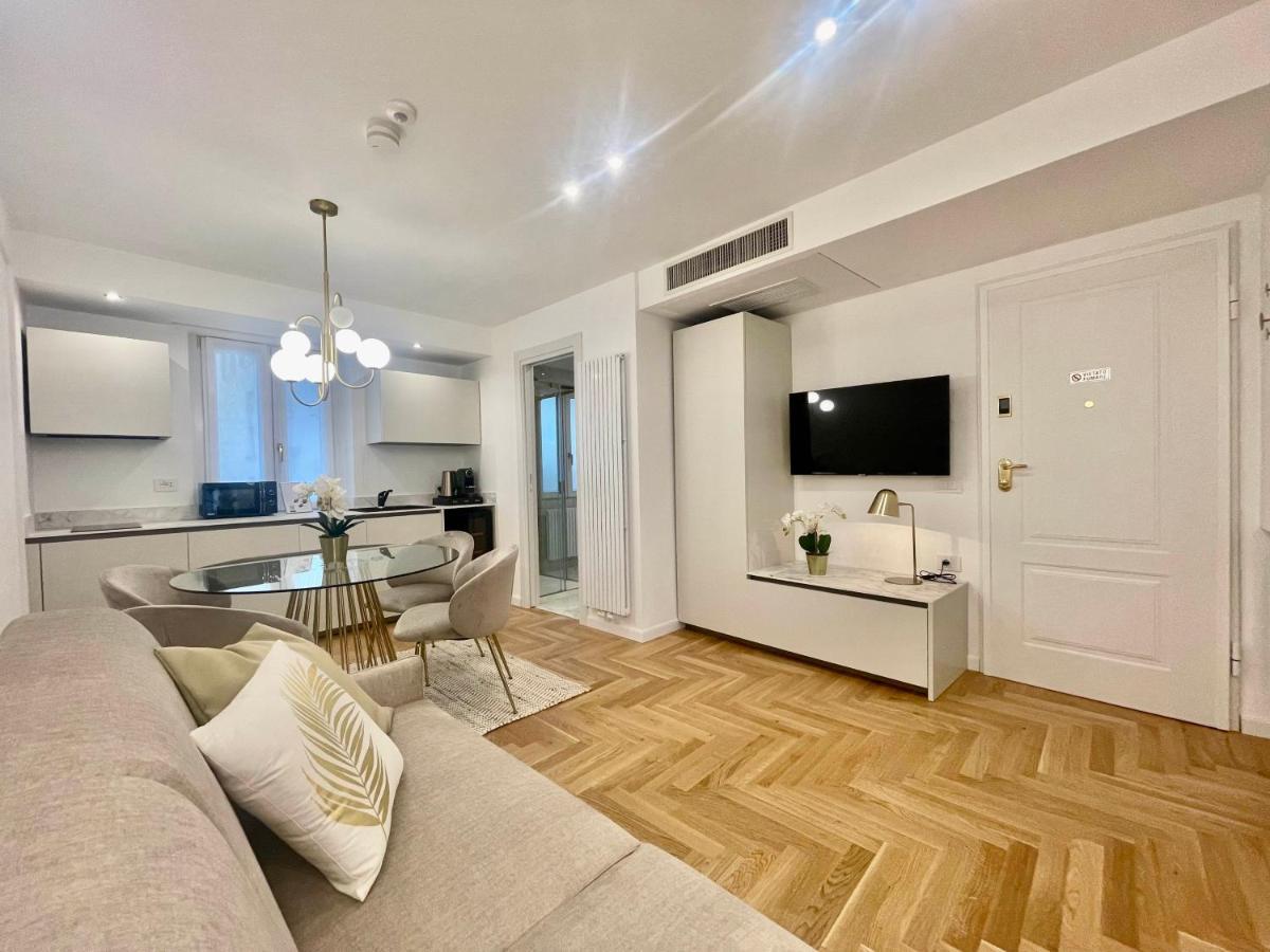 Bellagio Luxury Suites Apartments エクステリア 写真